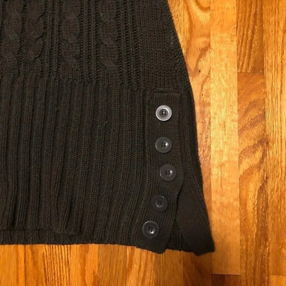 Cowl neck with cap sleeves sweater - Picture 3 of 5